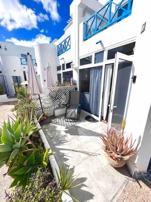 17 Puerto Del Carmen Blueshark Apartment Екстериор снимка
