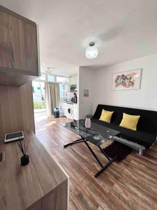 17 Puerto Del Carmen Blueshark Apartment Екстериор снимка